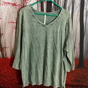 Women's Green V-Neck Top